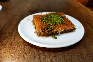 Кадаиф с шам фъстък
